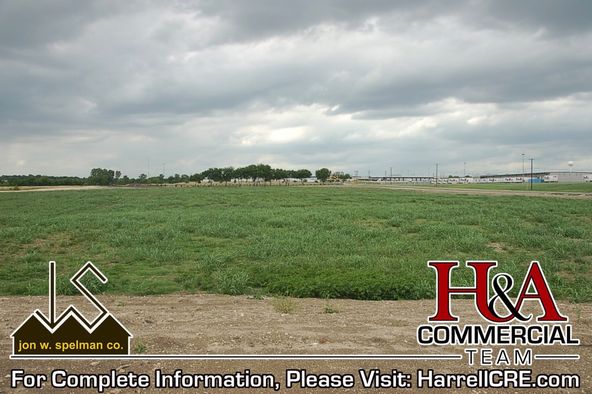 Robinson Industrial Park Development Land: 94.56 Acres on Sun Valley Boulevard, Robinson, TX 76706
